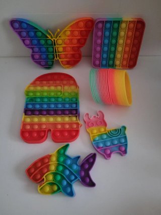 Set de 6 Juguetes Sensoriales Pop It + 3 de regalo