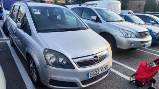 Zafira 1.9 120cv 7 plazas averiada!!