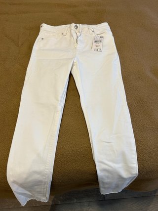 Pantalón vaquero blanco Mango talla 36