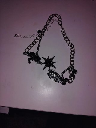 Collar Gótico con Colgantes