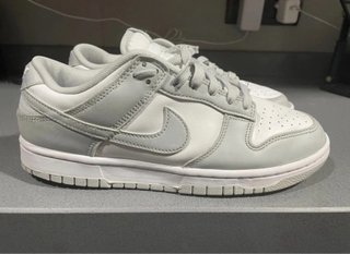 Zapatillas Nike Dunk Blanco y Gris