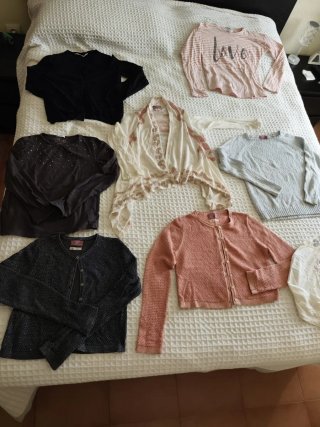 Lote de 7 prendas de ropa para niña