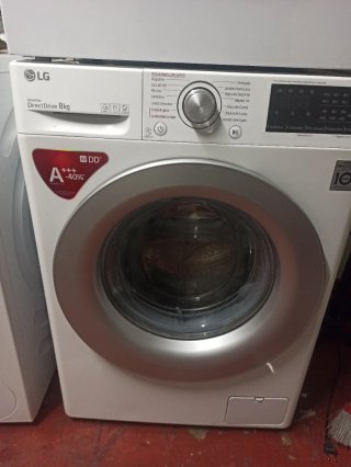 Lavadora LG Inverter Direct Drive 8kg