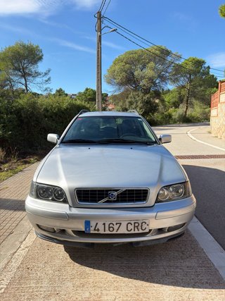 Volvo V40 2004