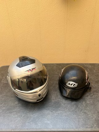 2 Cascos de Moto (Can y MT)