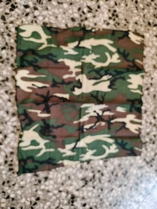 Pañuelo con Estampado de Camuflaje