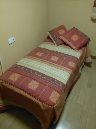 Somier + colchón de 90*190 Pikolin