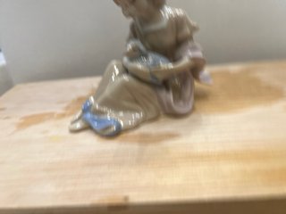 Figura de Porcelana Vintage (Años 70)