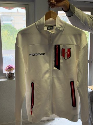 Chaqueta Selección Perú Marathon Blanca