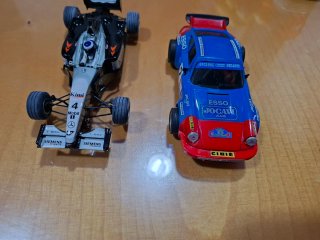 2 Coches Scalextric Exin y Tecnitoys