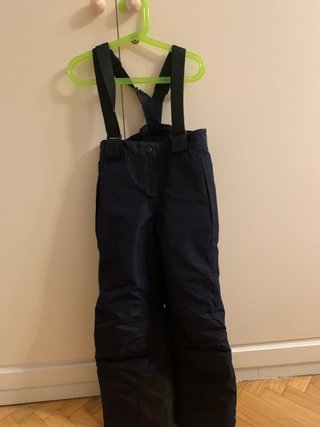 Lote de pantalones de nieve de niños.