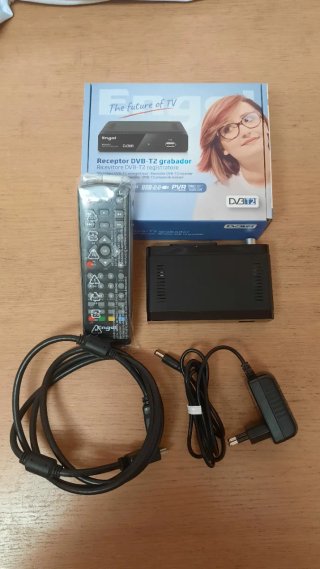 Receptor TDT Engel DVB-T2 Grabador