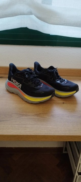 Zapatillas Hoka Clifton 10 Talla 43 1/3