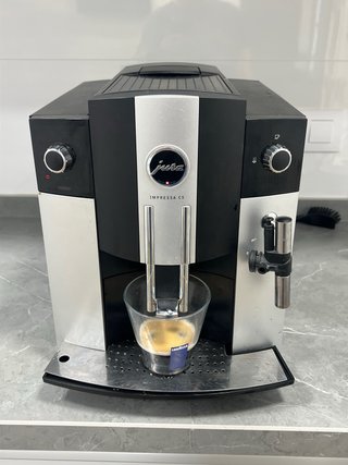 Cafetera Jura Impressa C5