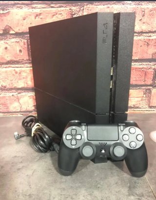 PS4 (PlayStation 4) Negra + NBA2K24