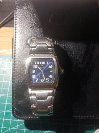 Reloj CAUNY