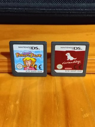 Nintendo DS: Super Princess Peach y Nintendogs