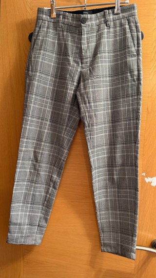 Pantalón de cuadros Bershka