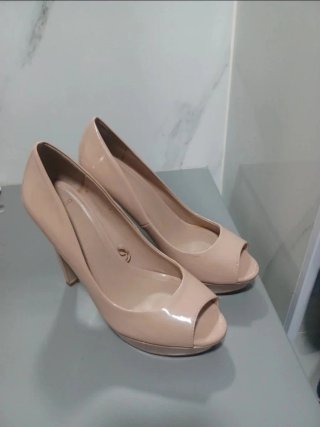 Zapatos de tacón Mango beige