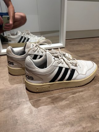 Zapatillas adidas Hoops talla 42