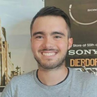 Clases de matemáticas y química a alumnos de ESO