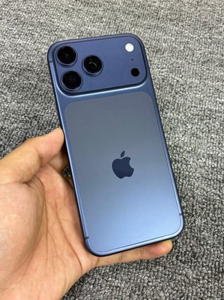 iPhone 17 Pro Max 256GB Azul batería 100%,