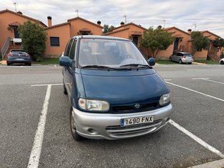 Nissan Serena 2000 8plazas