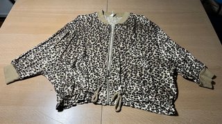 Cazadora Bomber Leopardo Talla M