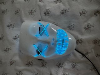 Máscara de Halloween con luces LED