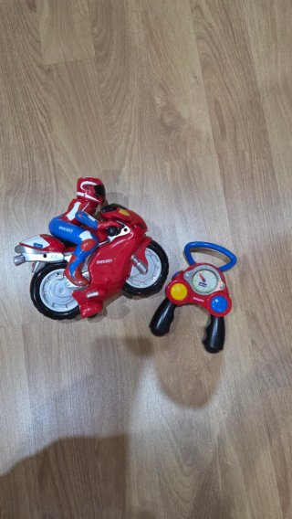 Moto Teledirigida Chicco Ducati juguete