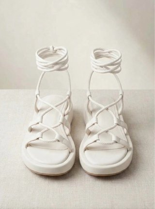 Sandalias Blancas con Plataforma