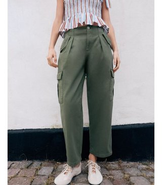 Pantalón Cargo Tiro Medio Caqui