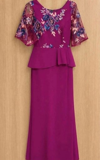 Vestido largo de fiesta morado
