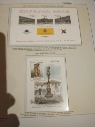 2 Hojas de Sellos España (EXFILNA 2002)
