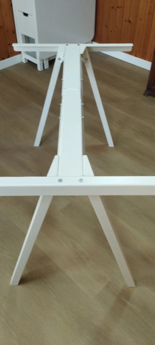 Patas de mesa metálicas blancas