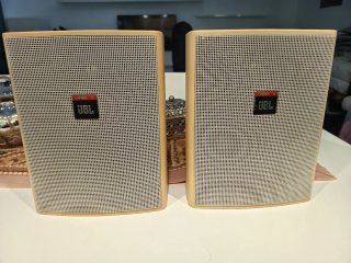 Altavoces JBL Control 25