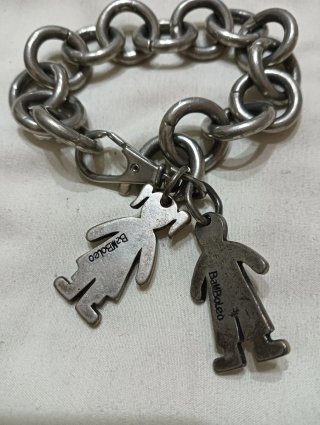 Pulsera Bamboleo con colgantes niña y niño