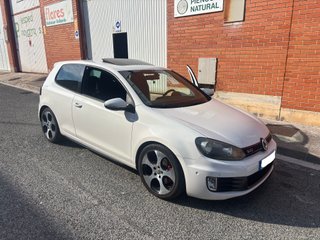 Volkswagen Golf 6 GTI 2009