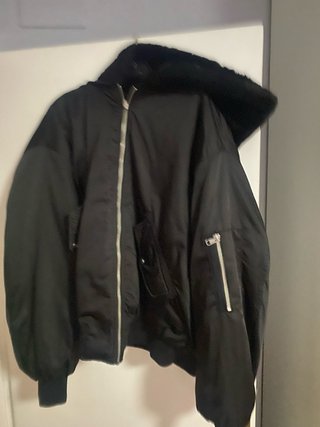 Bomber de pelo reversible Zara