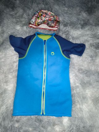 Neopreno Infantil Talla 8 Años y Gorro