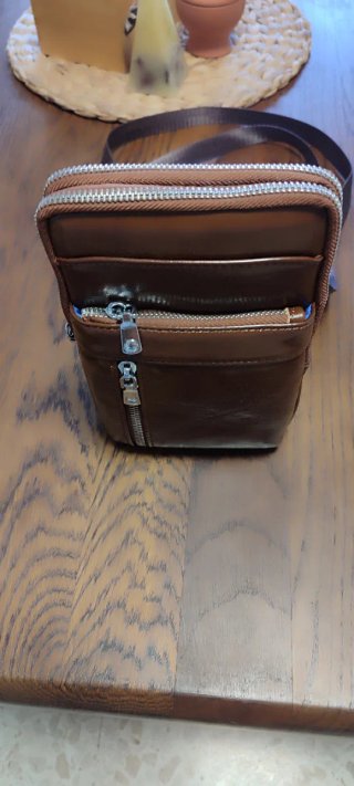 Bandolera de hombre marrón negociable