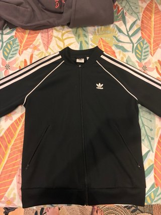 Chaqueta adidas negra