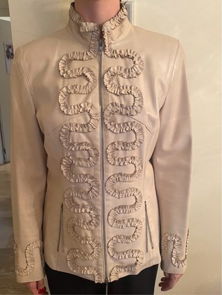 Chaqueta de Piel Corta Beige