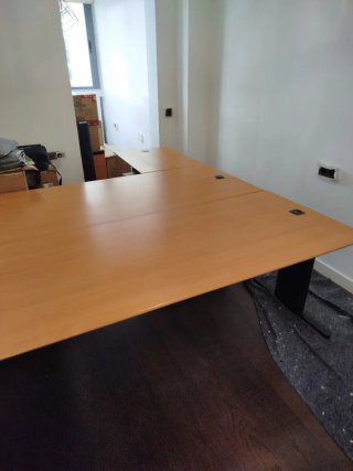 2 Mesas de oficina 2m x 80cm