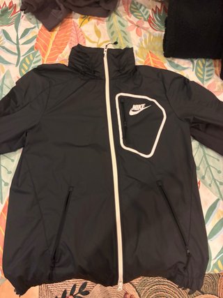 Chaqueta Chubasquero Nike Negro