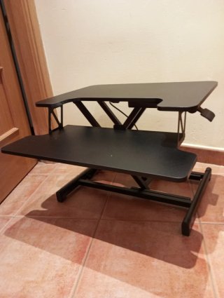 Elevador de escritorio ajustable