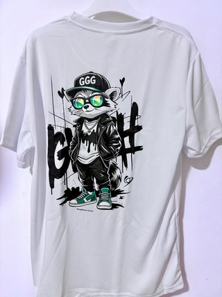 Camiseta Blanca con Estampado de Mapache