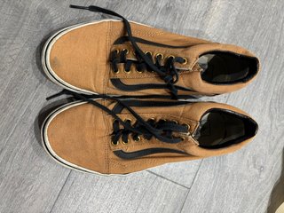 Zapatillas Vans Marrones y Negras