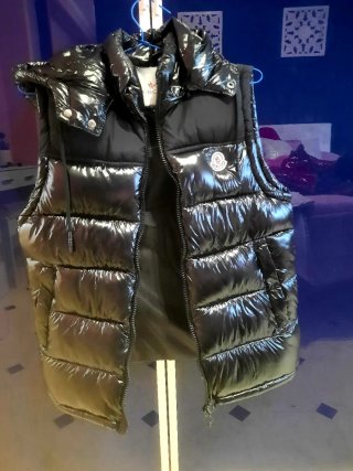 Chaleco Moncler Negro Talla M