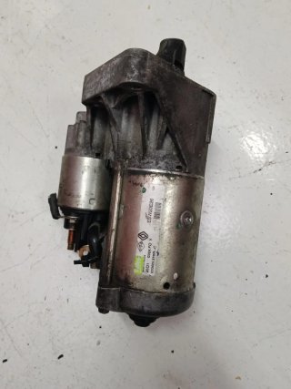 Motor de arranque referencia 233001375R